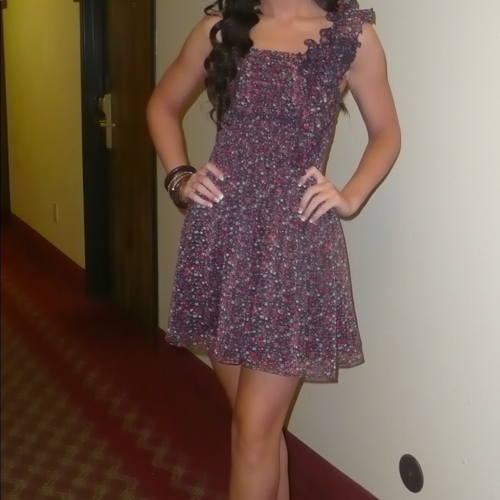 MOVING SALE Floral Day Dress